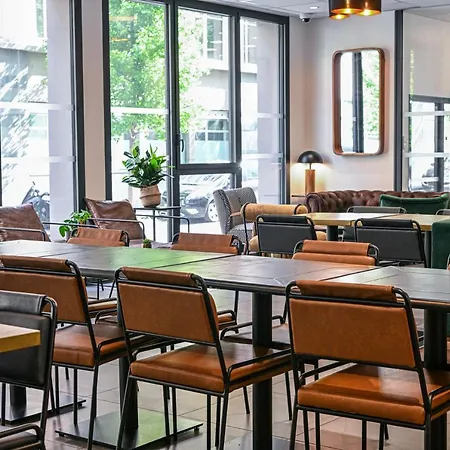 Break & Les Carmes Dechaux Apartmanhotel