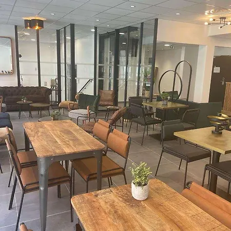 Break & - Les Carmes Dechaux Ξενοδοχείο με διαμερίσματα