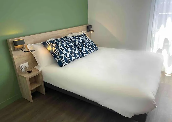 Appart hôtel Break&home Les Carmes Dechaux 3*