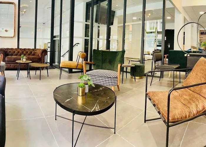 מלון דירות Break & - Les Carmes Dechaux 3*