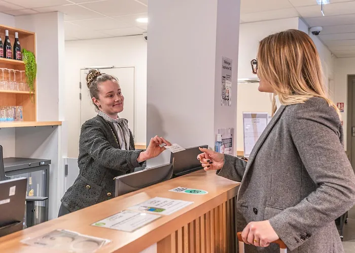 Break & - Les Carmes Dechaux 3*