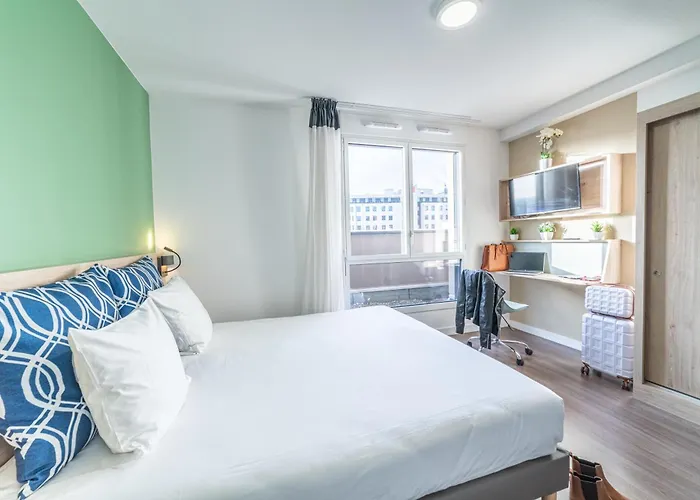 Break & - Les Carmes Dechaux 3* קלרמונט-פרנד